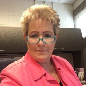 Meet your Posher, Cathy